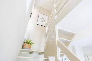 1br Corner Home Free Parking Golden Triangle - 3