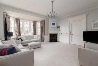 Edinburgh Luxury and Spacious 4-Bedroom Apartment at Ramsay Garden - next to Edinburgh Castle and Royal Mile - Edimburgo - 8