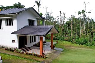 Meera Homestay - 2BH, Estate, Balcony, One Group only - 9