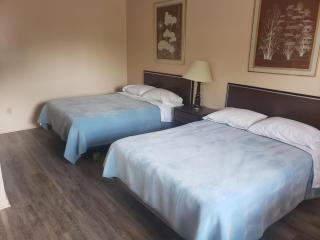 Georgian Inn Motel - 0