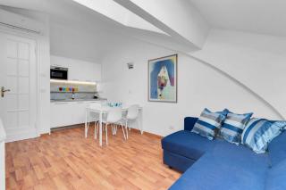 The house of Corso Venezia 24 - 9