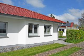 schöne Ferienwohnungen im Zentrum von Rügen - Thesenvitz - 6