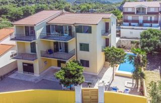 Apartmani na Zlatnom Jezeru - Ploče - 8