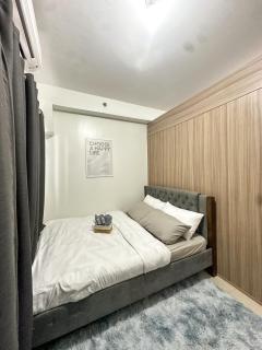Condotel in Shore 2 residences 10mins walk to SMXMOA - 1