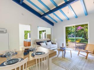 Escapade provençale - Cocon climatisé avec jacuzzi privatif - Piscine et jardin partagés - Proche Avignon et vignobles - Parking privé - Au calme - Bédarrides - 6