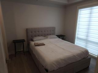 Central 2-Bedroom Townhouse Oak st - Vancouver - 2