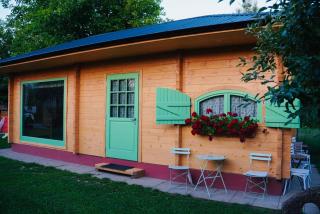 Gradina Lu' Ion "A Home Away From Home" - 2