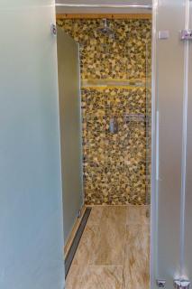 Urlaub im Wohnwagen mitten im Wald - 3