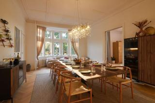 Huge Royal Luxury Apt with Private Balcony - 6