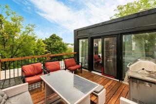 Penthouse Apartment near Guy-Concordia - Montreal - 1