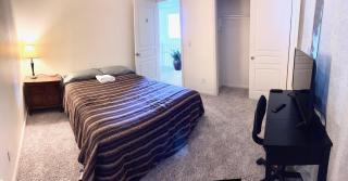 Cozy room at la paz - Fresno - 9