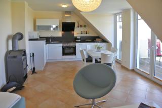 Exkl Strandappartement Parkstr 5 mit Meerblick u Kamin - 1