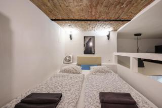 Eiffel Apartments - 2