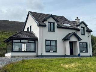 Aughera House, Teelin - - 0