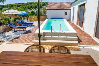 Island home Servantesa - Prvić Luka - 7