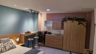 44-20 Tiny Loft - Medellín - 4