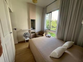 Apt shared with hostess close to the ocean! - 9