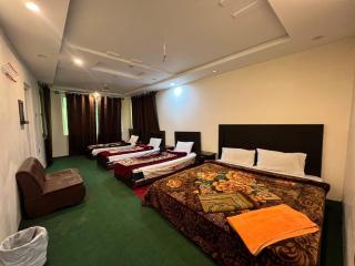 Orophile Nest And Resturent - Skardu - 9