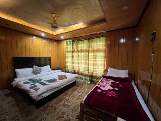 Orophile Nest And Resturent - Skardu - 6