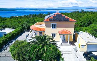 Amazing Home In Crikvenica With Wifi - 0