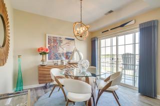 Walkable Condo with Drawbridge Views in Cambridge - 2