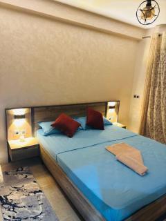 Bel appartement avec vue piscine, jardin & mer - 2
