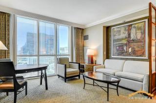 MGM Signature-07-703 Strip View Jacuzzi Studio - 6