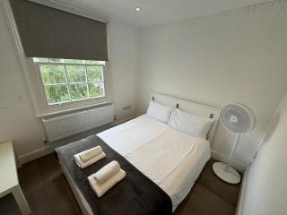 BEAUTIFUL 2 BEDROOMS FLAT close to KING CROSS - Londra - 1