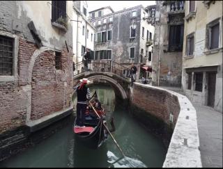 Guest House ai Tre Ponti - Venice - 6