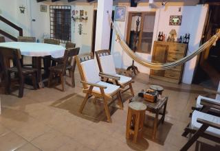 Hostal Landivar - A media cuadra de la plaza - 2