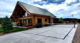 Dutch John Adventure Outpost, 2800 Sq Ft Log Home - 9