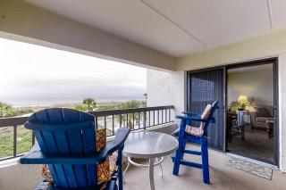 Updated, Oceanfront Condo with Balcony, WiFi & Shared Pool/Clay Tennis Courts - 5