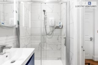 Free Parking - Sleeps 6, City Centre Apartment with Lift Access - 5 Mins Walk to Beach and Station - Brighton & Hove - 9