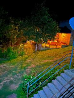 Vaso's Guesthouse - Katsʼkhi - 9