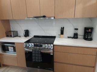 Renfrew Heights: Stylish 2-Bed Townhouse Rupert st - Vancouver - 6