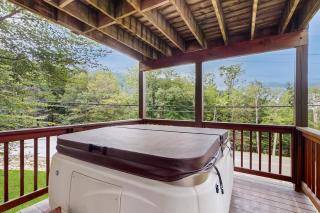 The Beech Treehouse - 8