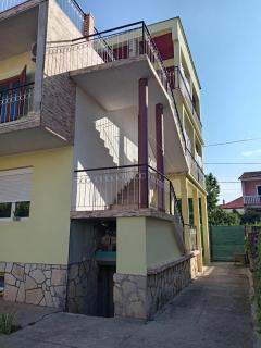 Lexi Apartments - 4