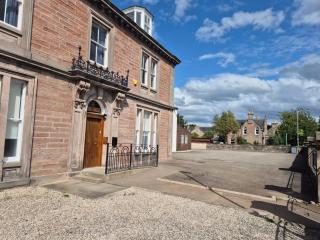 Bank House - Inverness - 2