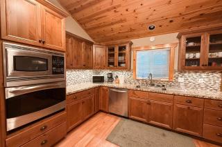 The Tahoe House - 3