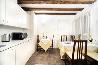 Guest House ai Tre Ponti - Venice - 1