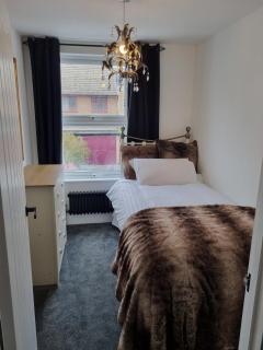 3 Bedroom House By The Sea, Deal Centre - Deal - 4