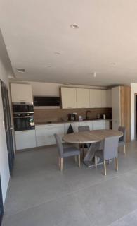 Magnifique maison avec picine - Le Pouget - 8