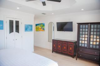 Beach Escape, King Suite, Ocean Views, Pet Friendly - Destin - 2