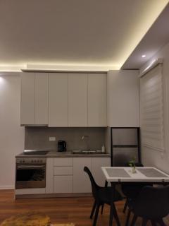 Zani's Apartments 2 - Tirana - 8