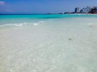 Solymar Cancún beachfront condos - 9