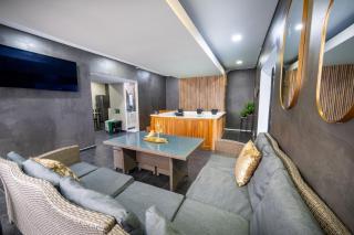 6 bedroom and Jacuzzi 1 block from LLeras P6 - Medellín - 9