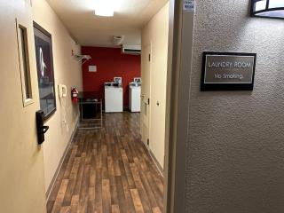 Red Roof Inn Southfield - Southfield - 4