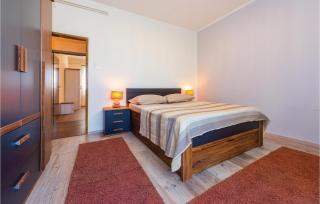 Two-Bedroom Holiday Home In Sibenik - Šibenik (Sebenico) - 6
