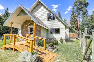 Private Hot Tub Enchanted Hideaway in Lincoln! - 8