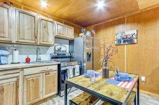 Hunt, Fish and Explore Tranquil Hideaway in Folsom! - Folsom - 7